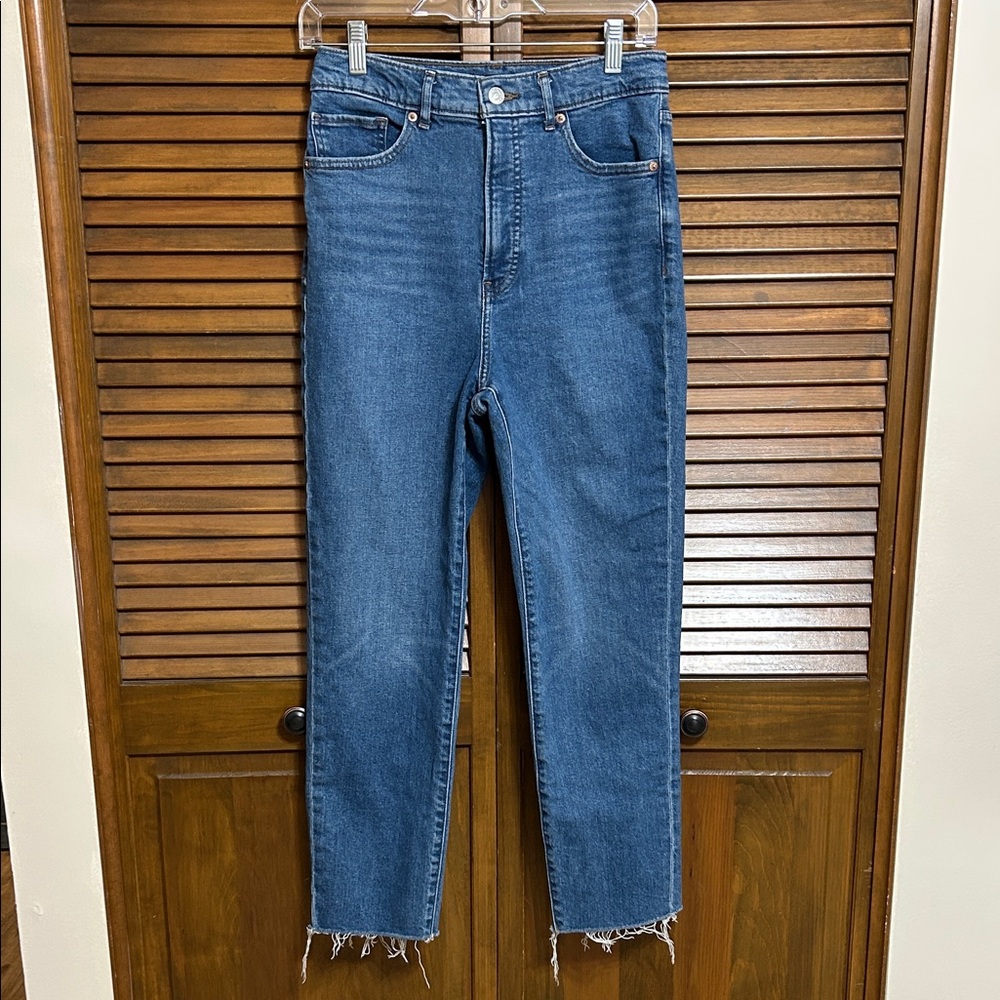 Express Super High Rise Mom Jeans Size 8R